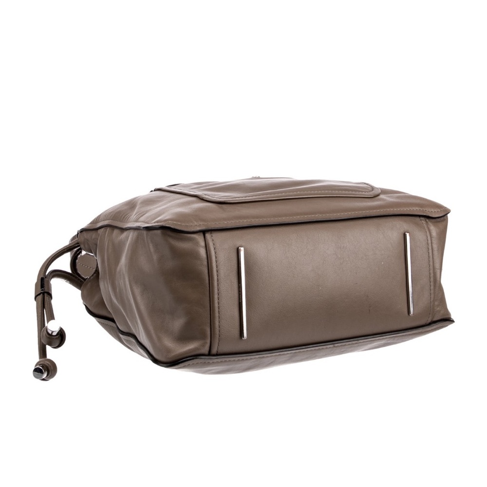 Marc Jacobs Leather Shoulder Bag - Picture 5 of 9